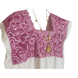 Hipil bordado de renacimiento color rosado