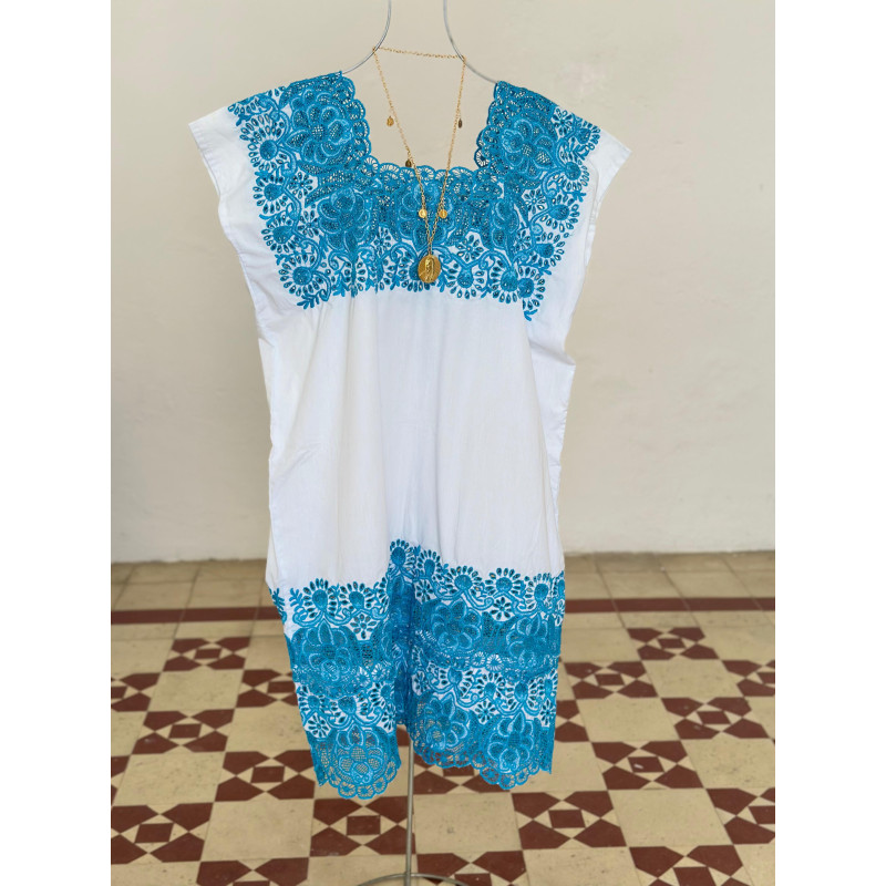 Hipil bordado de renacimiento color azul